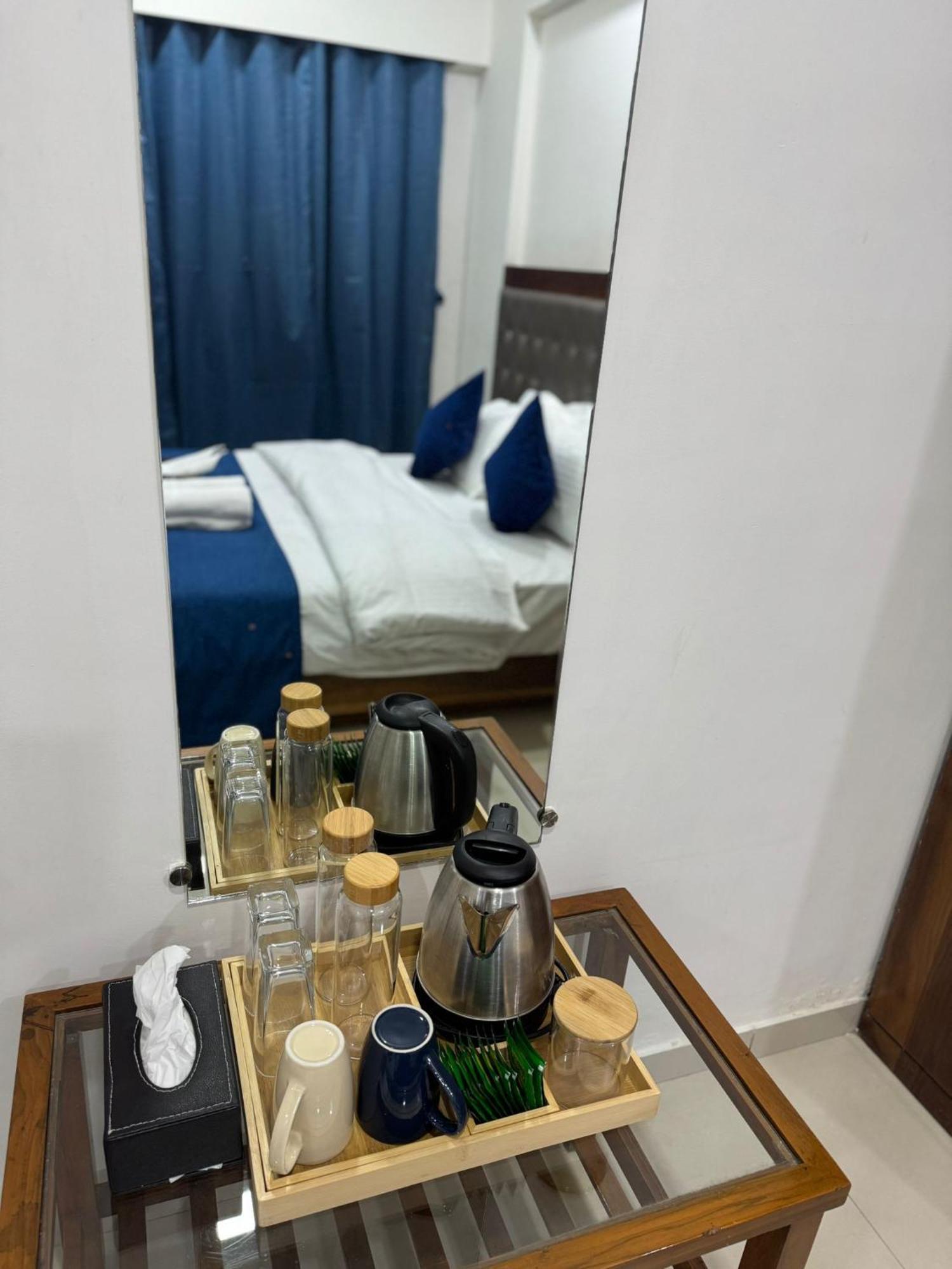 Luna Spaces- Near Mumbai International Airport エクステリア 写真